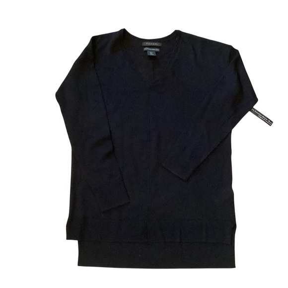 Tahari 100% Fine Merino Wool Sweater, black, Size Small, NWT - Picture 2 of 10